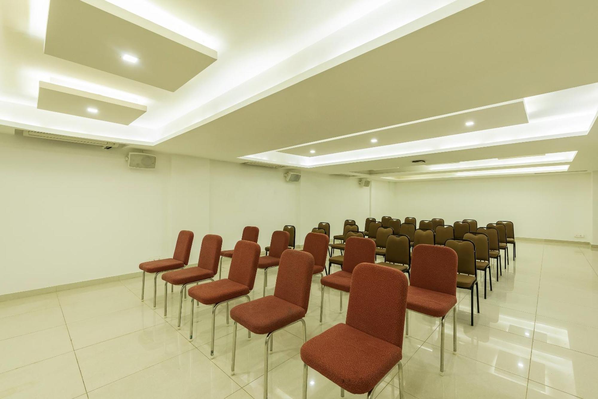 Super Townhouse Mg Road,บังกาลอร์ ภายนอก รูปภาพ