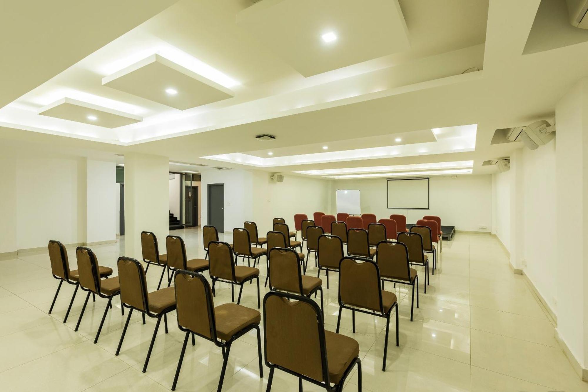 Super Townhouse Mg Road,บังกาลอร์ ภายนอก รูปภาพ